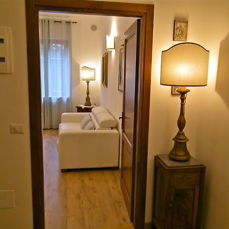 Suite Umberto I Asís Exterior foto