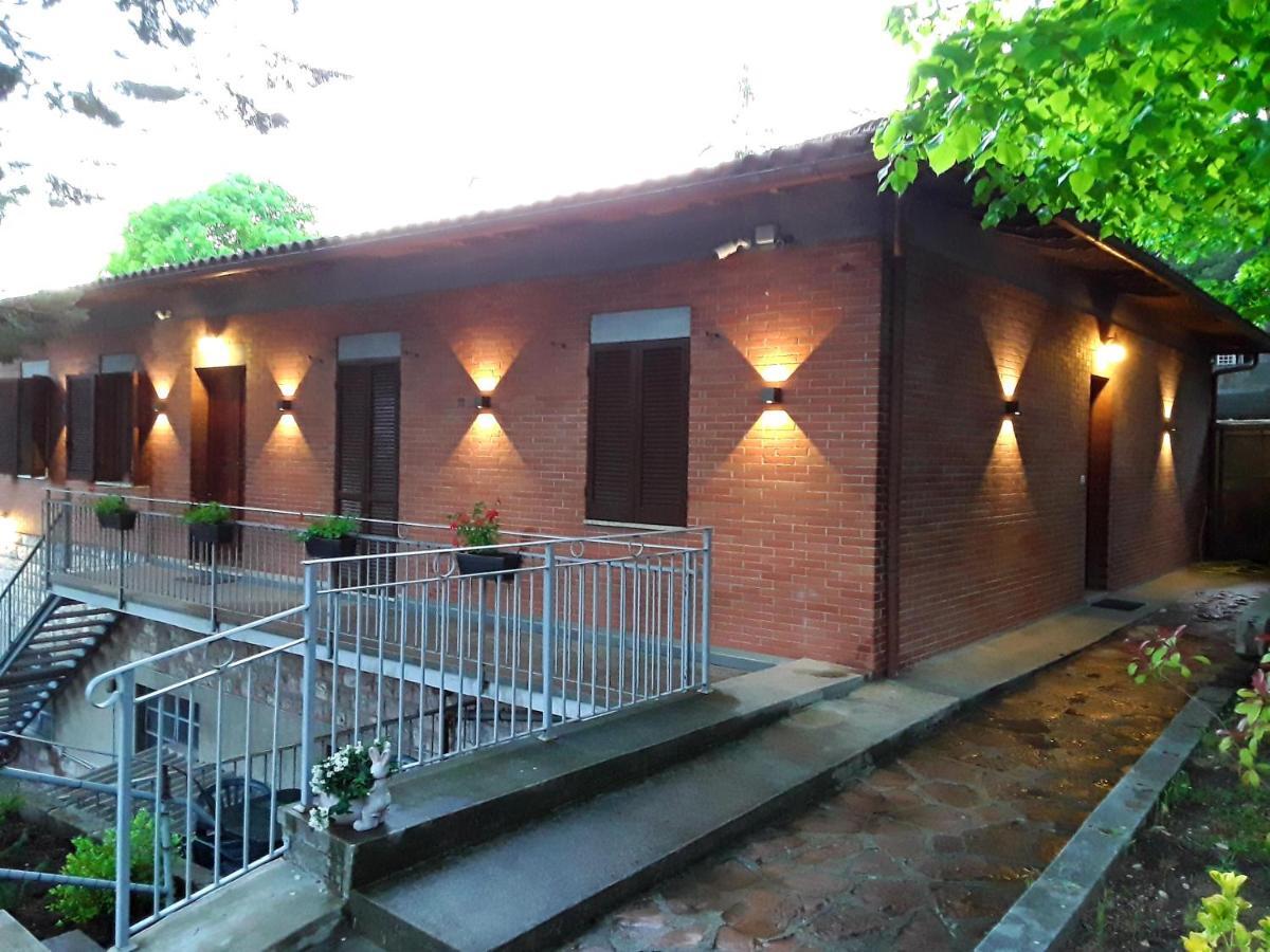 Suite Umberto I Asís Exterior foto